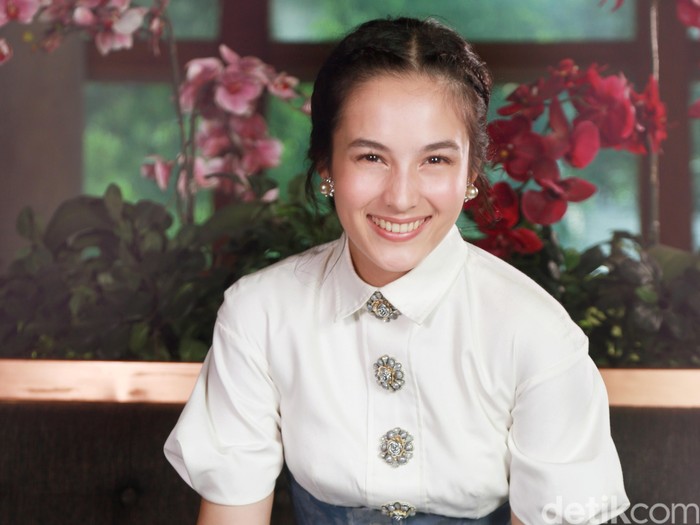 The Junk Society Film Pendek Chelsea Islan Di Usia 16 Tahun