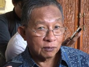 Soal Upaya Tekan Impor Alkes dan Obat, Darmin: Kita Sudah di Jalur yang Benar