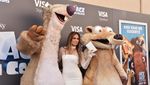 White Hot! Jennifer Lopez di Pemutaran Ice Age: Collision Course
