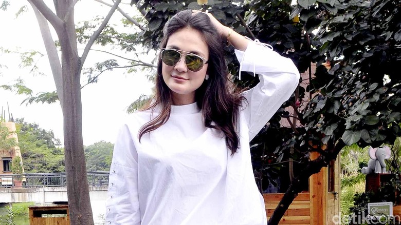 Luna Maya (Foto: Noel/detikHOT) Luna Maya (Foto: Noel/detikHOT)