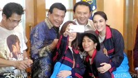 Pada masa jabatannya, Ahok kerap menerima kunjungan dari para selebriti di Balai Kota. Desi/detikHOT