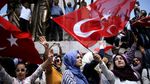 Aksi Dukungan untuk Presiden Turki