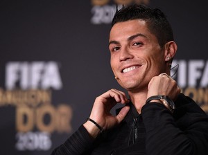 Cristiano Ronaldo Buka Usaha Perawatan Rambut di Spanyol