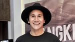 Vino G Bastian Kece dengan Fedora Hat