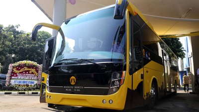 UI Luncurkan Bus dan Mobil Listrik