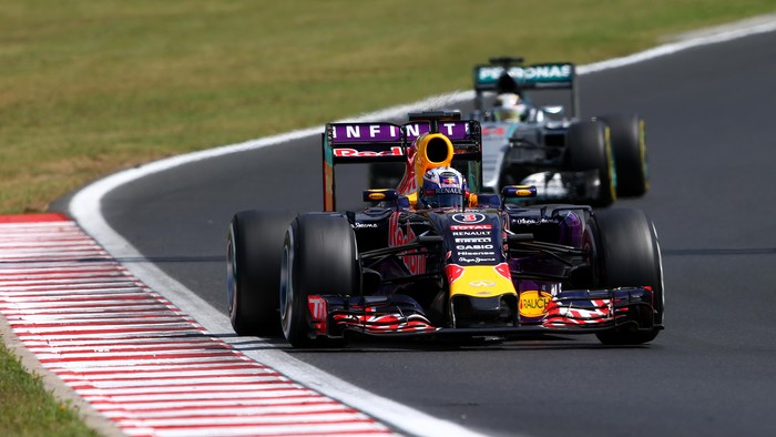 Mercedes Sebut Red Bull Ancaman Besar di Hungaroring
