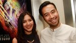Gandeng Kekasih, Vidi Aldiano Sumringah Banget!