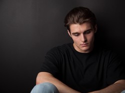 Penelitian: Putus Cinta Lebih Sulit bagi Pria Dibanding Wanita