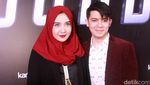 Zaskia Sungkar dan Irwansyah, Serasi dalam Warna Merah