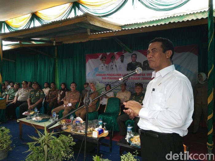 Protes Petani ke Mentan: Gabah Lagi Rendah Pak!