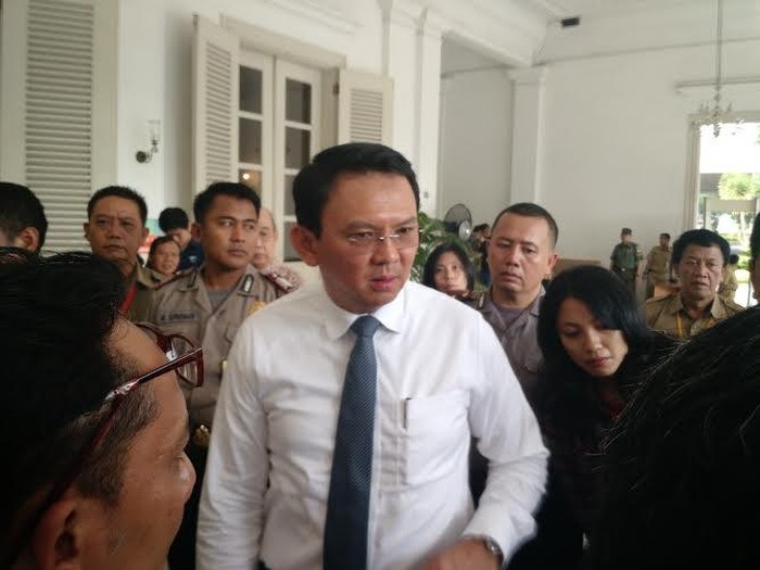 Untuk Apa Ahok Menunggu PDIP?