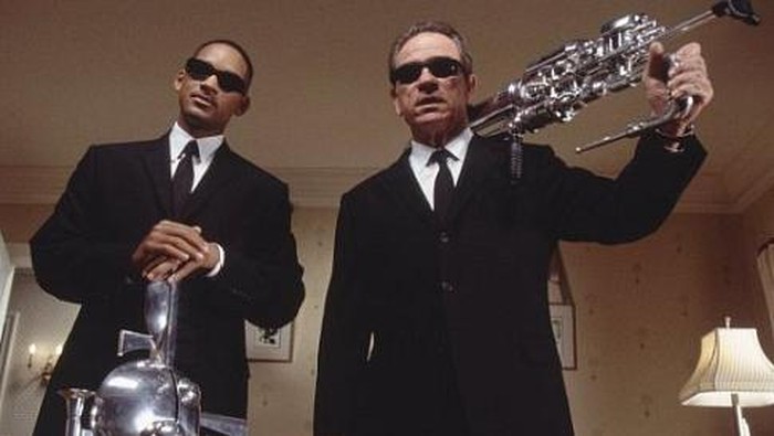 Will Smith Tumpas Alien Malam Ini di Bioskop Trans TV