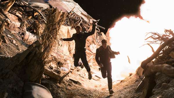Perang Luar Angkasa di Star Trek Beyond Perang Luar Angkasa di Star Trek Beyond
