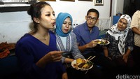 Sandiaga bersama Yusril Ihza Mahendra dan Sjafrie Sjamsoeddin saat ini merupakan tiga bakal calon gubernur Jakarta dari Partai Gerindra dalam Pilkada DKI Jakarta tahun depan.