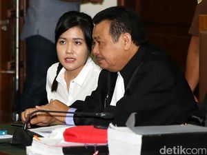Otto Pernah Diminta Ayah Mirna untuk Mundur Jadi Pengacara Jessica