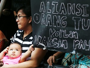 Juni: Heboh Vaksin Palsu yang Tersebar di 9 Provinsi