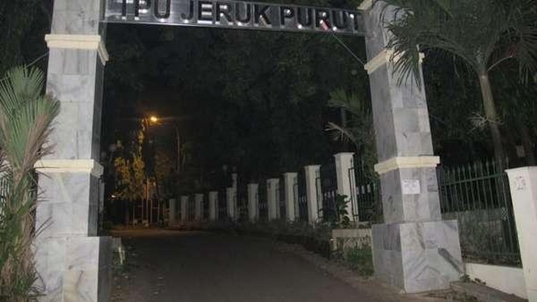 Wisata Horor ke Tempat Syuting Hantu Jeruk Purut, Berani?