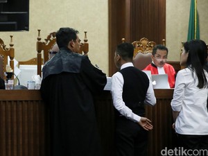 Barista Olivier Sebut Masih Ada Sedotan di Kopi Mirna Setelah Kejadian