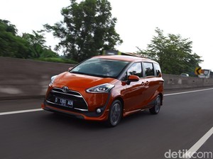 Ini Perbedaan Sienta di Jepang dan Indonesia