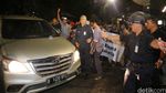 Risma Buka Pameran Lukisan di Jakarta