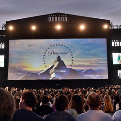 Paramount Niat Caplok Warner Bros Discovery, Ini Dampaknya