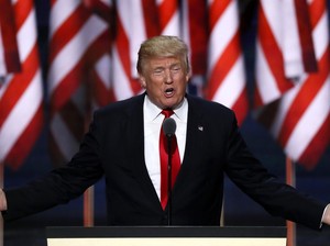 Donald Trump Bertekad Larang Masuk Imigran dari Negara Terkait Terorisme