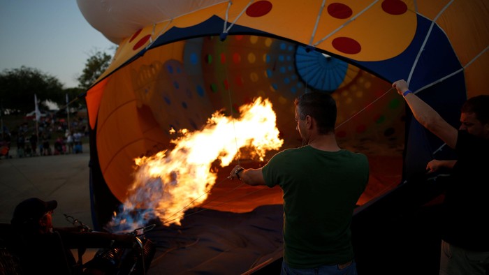 Balon Udara Terbakar di Texas, 16 Orang Diduga Tewas