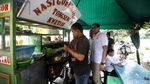 Sandiaga Uno Bertatap Muka dengan PKL di GBK