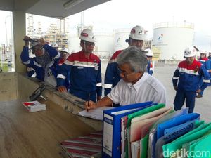 Bos Pertamina Tinjau Pusat Produksi Gas di Cepu