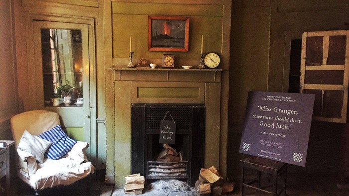 Merayakan Cerita ke-8 Harry Potter and The Cursed Child di Rumah Tua