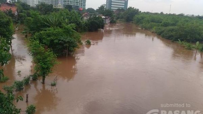Permukiman Warga di Puri Kembangan Kebanjiran