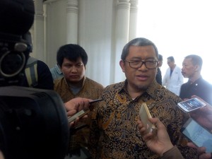 Gubernur Aher Imbau Calon Haji Jabar Ikuti Aturan Pemerintah