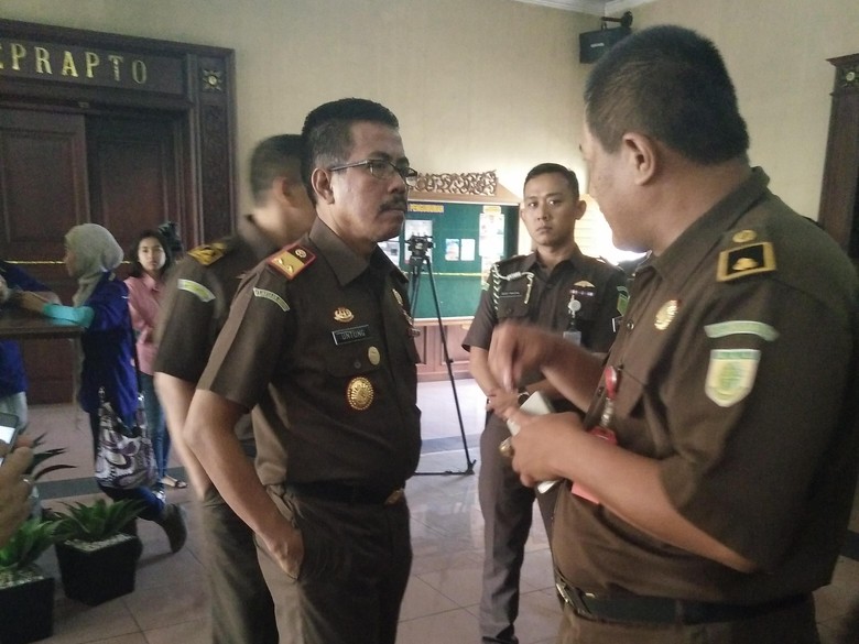 HUT Adhyaksa, Kajati Jabar Minta Anak Buahnya Jauhi Perbuatan Menyimpang HUT Adhyaksa, Kajati Jabar Minta Anak Buahnya Jauhi Perbuatan Menyimpang
