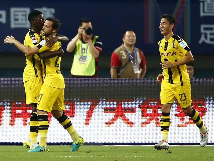 Dortmund Gilas MU 4-1