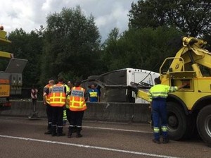 Bus Terbalik di Prancis, 13 Remaja Wales Terluka