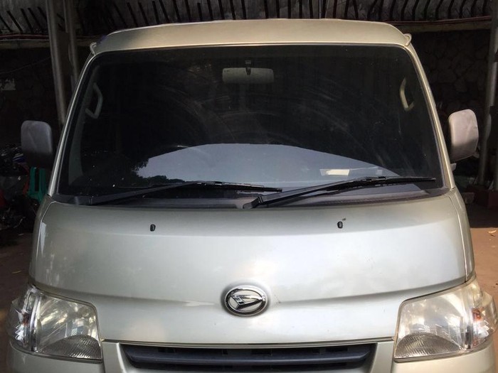 Duplikatkan Kunci, Mantan Karyawan ini Curi Mobil Bosnya