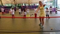 Wakil Presiden WTA Asia Pasifik, Melissa Pine saat memberikan pelatihan kepada para peserta.
