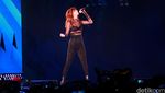 Aksi si Seksi Selena Gomez di Revival Tour Indonesia