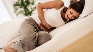 Sakit Berlebih Saat PMS? Ini 5 Tips untuk Meredakan