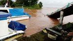 Banjir Terjang Carita Pandeglang