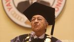 Orasi Ilmiah Mahathir Mohamad di Jakarta