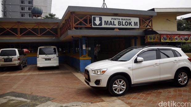 5 Trik Agar Tidak Kelupaan Tempat Parkir Mobil
