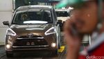 Melihat Produksi Toyota Sienta