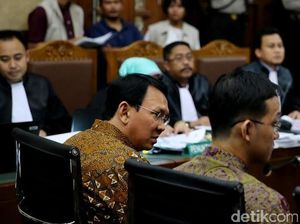 Hakim Cecar Ahok Soal Pengangkatan Sunny Sebagai Staf Ahli