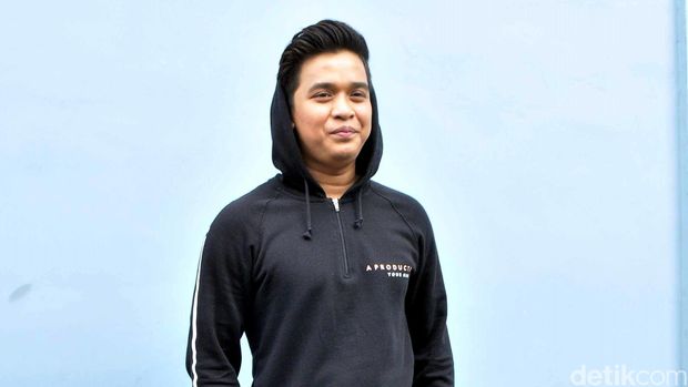 Ridho Rhoma Ditangkap Polisi, Manajer JKT 48 Bunuh Diri