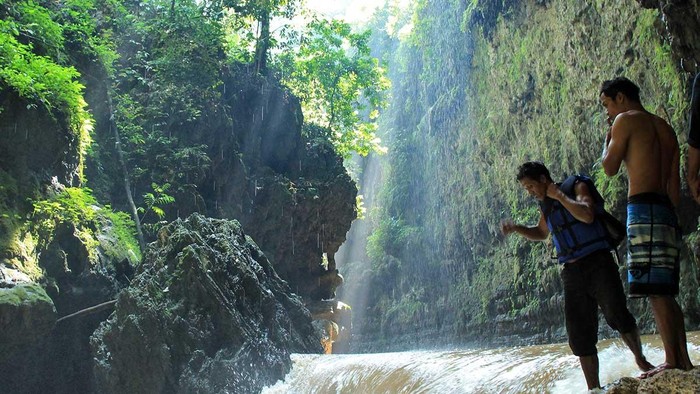 Objek wisata Green Canyon di Pangandaran