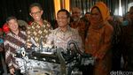 Line Off Ceremony Toyota Sienta