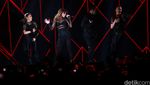 Aksi si Seksi Selena Gomez di Revival Tour Indonesia