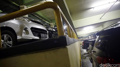 Kantong Parkir untuk Pembatasan Ganjil Genap