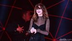 Aksi si Seksi Selena Gomez di Revival Tour Indonesia